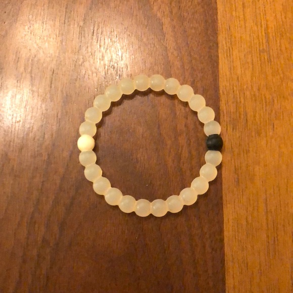 Lokai bracelet - Picture 1 of 1